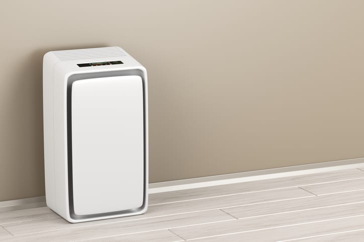YOUR GUIDE TO HUMIDIFIERS AND DEHUMIDIFIERS