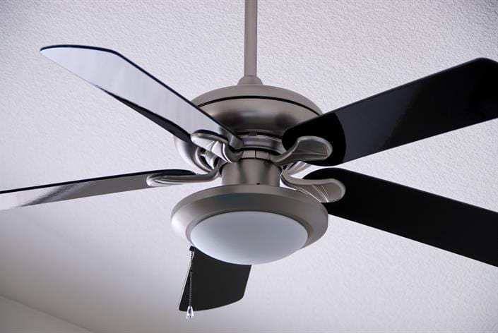 How To Properly Use Ceiling Fans During The Winter Months Horizon Services - Why Does Ceiling Fan Work But Not Light
