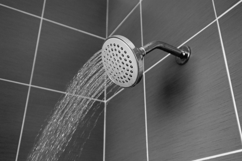 How to Remove a Stuck Shower Head: 6 Easy Steps